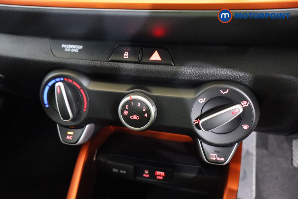 Used Kia Stonic 2019 for sale - 77628374: Photo 17