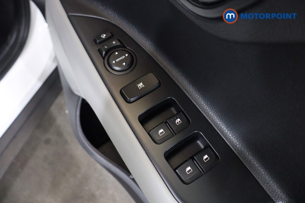 Used Kia Stonic 2019 for sale - 77628374: Photo 25