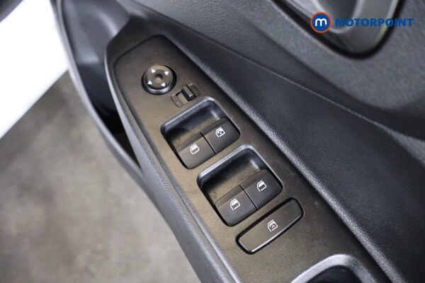 Used Hyundai i10 2023 for sale - 76209711: Photo 25