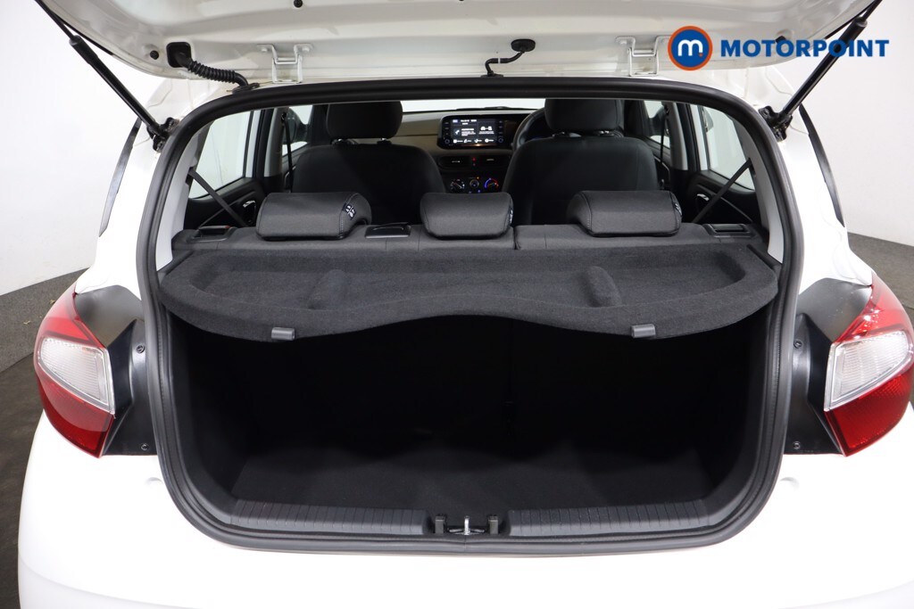 Used Hyundai i10 2023 for sale - 76209711: Photo 29