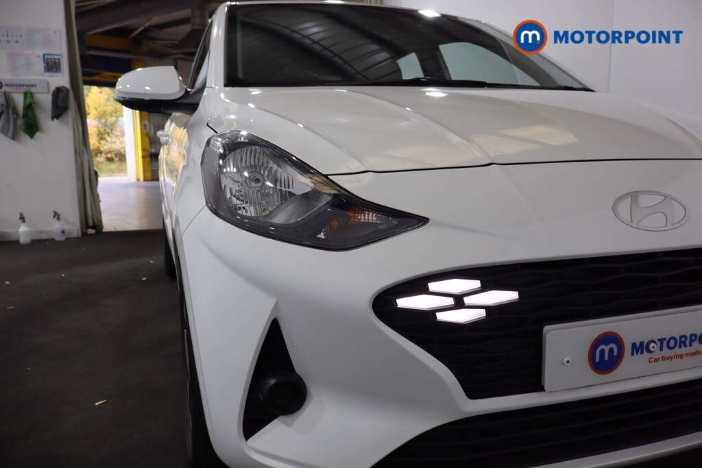 Used Hyundai i10 2023 for sale - 76209711: Photo 35