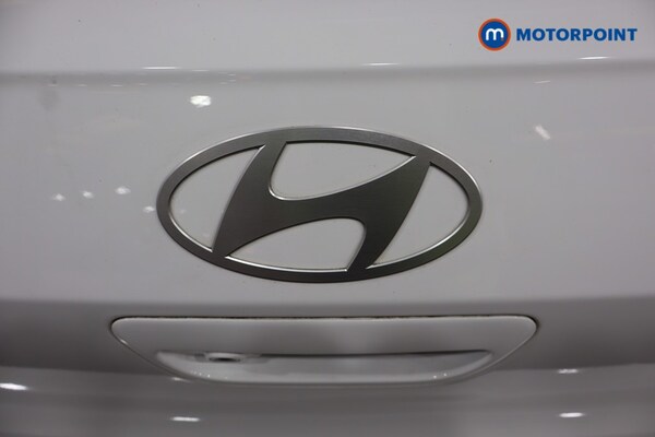 Used Hyundai i10 2023 for sale - 76209711: Photo 39