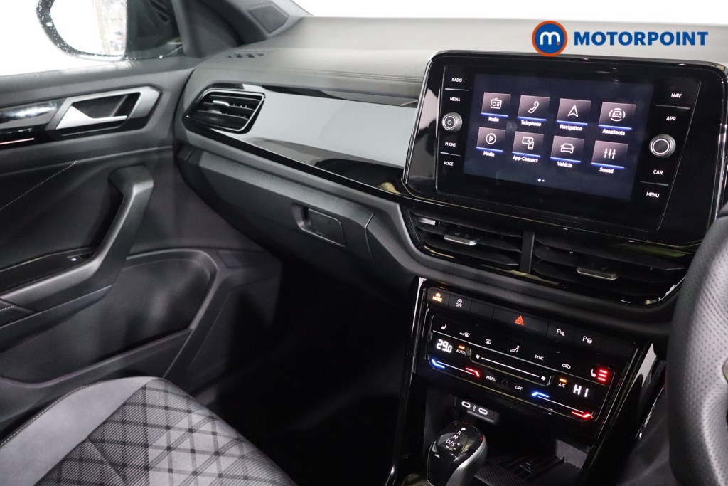 Used Volkswagen T-Roc 2025 for sale - 77367961: Photo 11