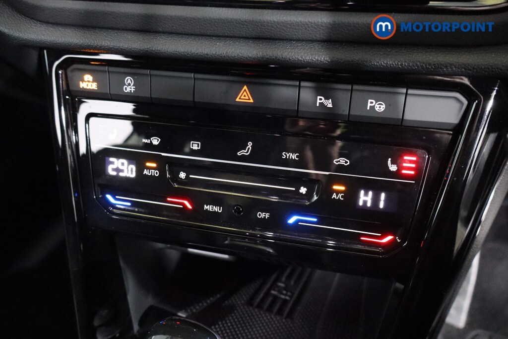 Used Volkswagen T-Roc 2025 for sale - 77367961: Photo 19