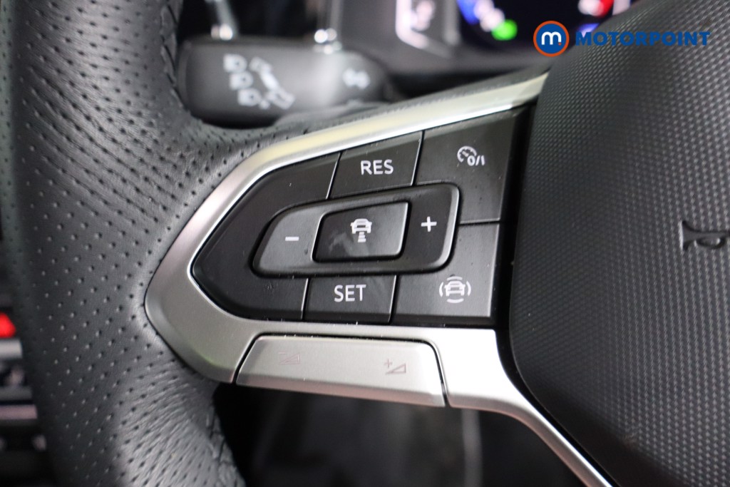 Used Volkswagen T-Roc 2025 for sale - 77367961: Photo 21