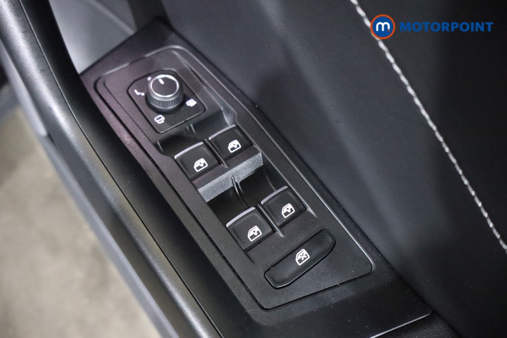 Used Volkswagen T-Roc 2025 for sale - 77367961: Photo 26