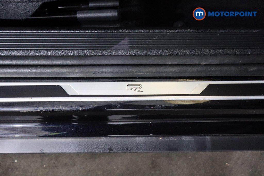 Used Volkswagen T-Roc 2025 for sale - 77367961: Photo 27