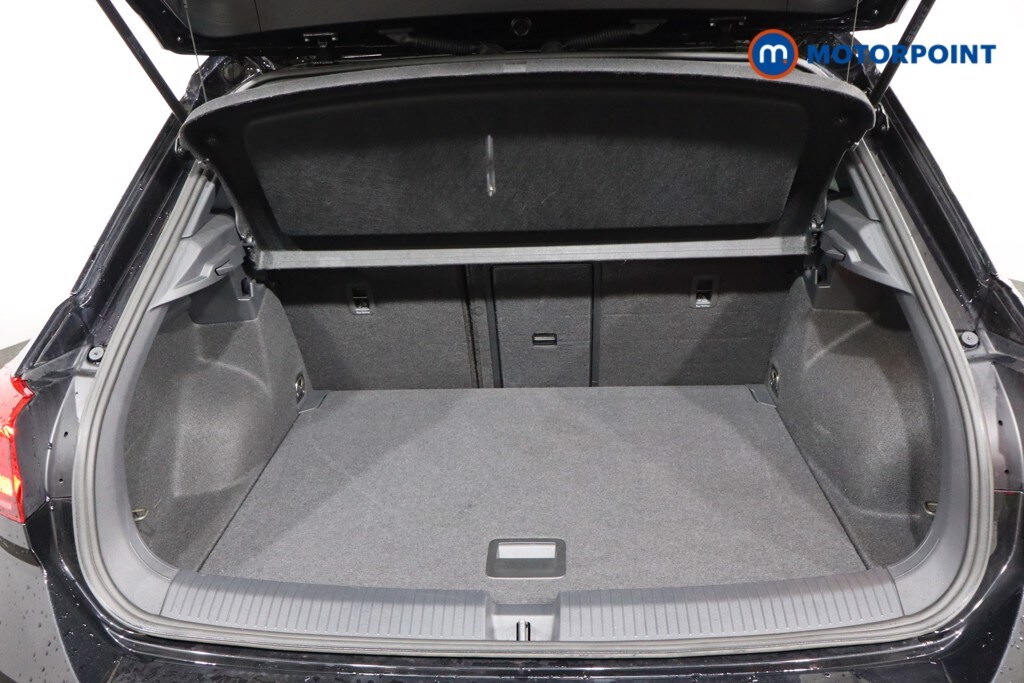 Used Volkswagen T-Roc 2025 for sale - 77367961: Photo 32