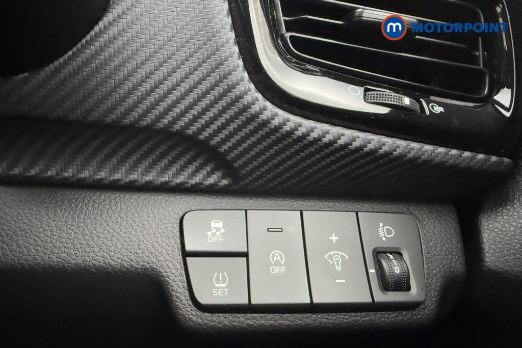 Used Kia Stonic 2023 for sale - 76985044: Photo 25