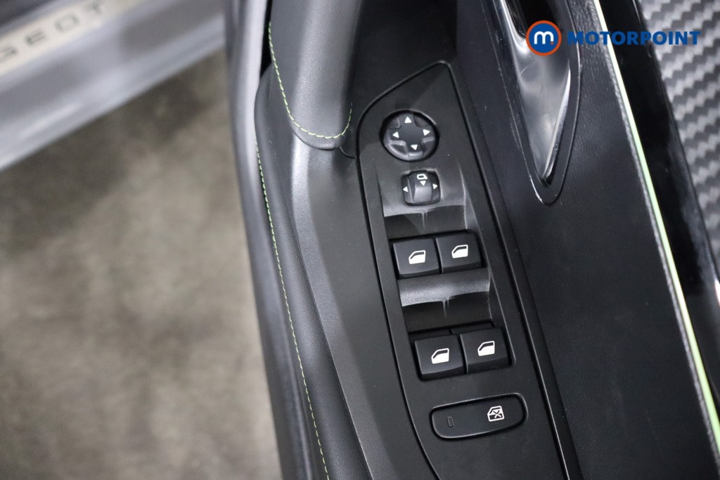 Used Peugeot 2008 2023 for sale - 76719721: Photo 29