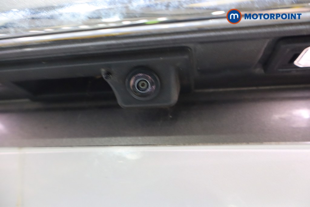 Used Audi A4 2020 for sale - 76949304: Photo 32