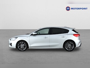 Used Ford Focus 2022 for sale - 79275164: Photo