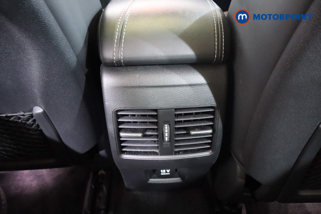 Used Infiniti Q30 2017 for sale - 76508482: Photo 34