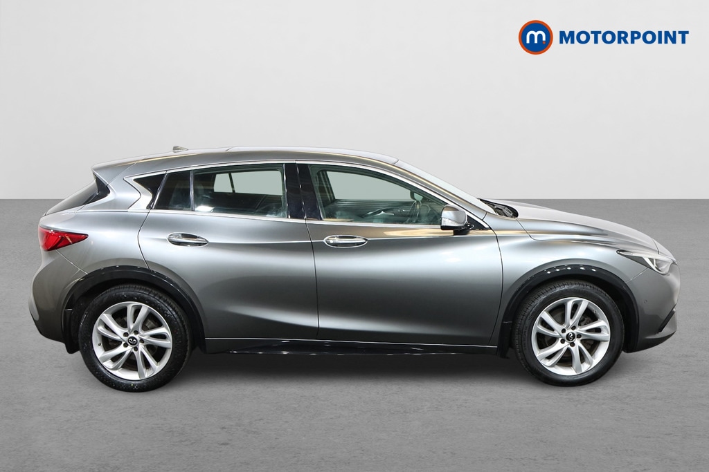 Used Infiniti Q30 2017 for sale - 76508482: Photo 8