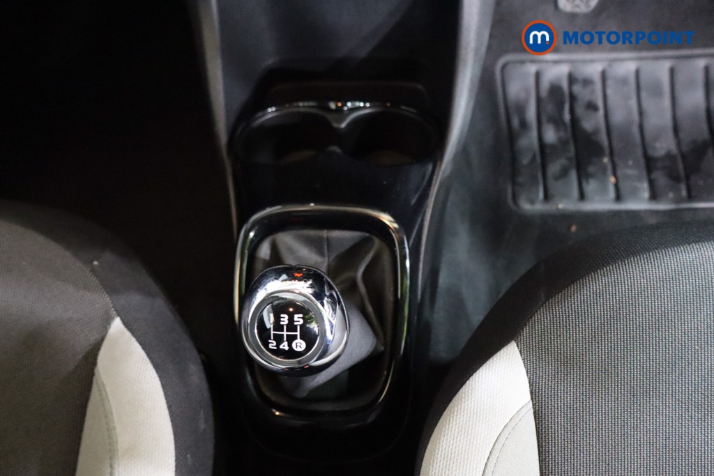 Used Toyota AYGO 2018 for sale - 76734568: Photo 16