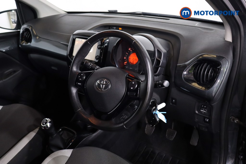Used Toyota AYGO 2018 for sale - 76734568: Photo 9
