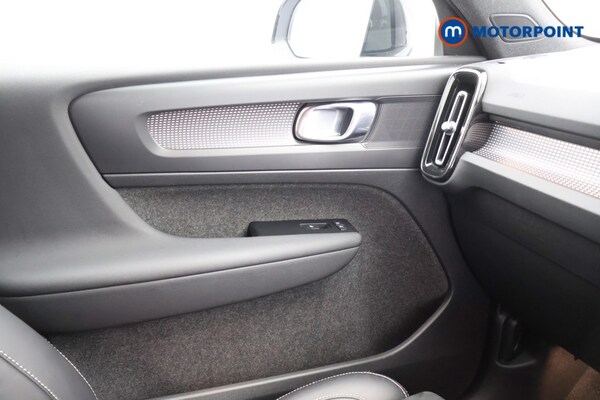 Used Volvo XC40 2022 for sale - 76222781: Photo 16