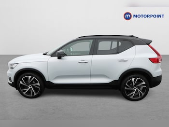Used Volvo XC40 2022 for sale - 76222781: Photo