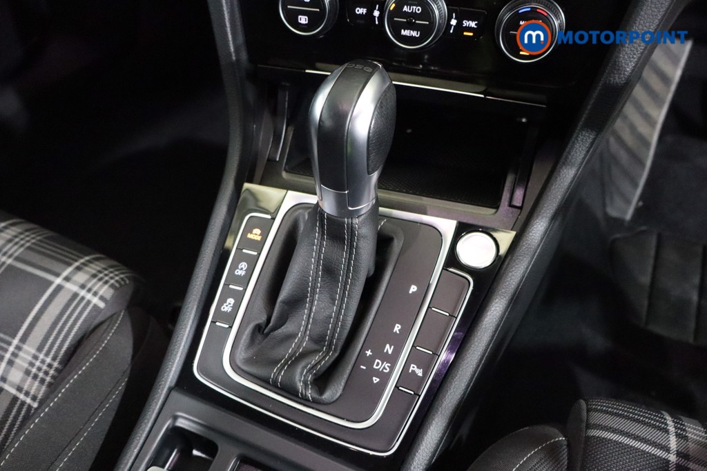 Used Volkswagen Golf 2019 for sale - 76797304: Photo 20