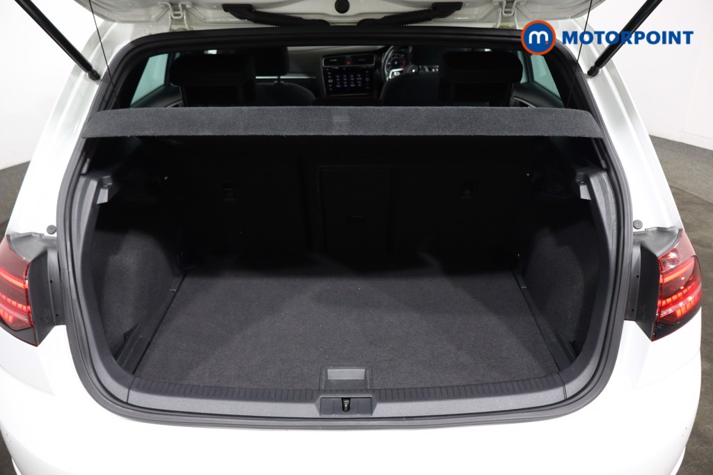 Used Volkswagen Golf 2019 for sale - 76797304: Photo 31