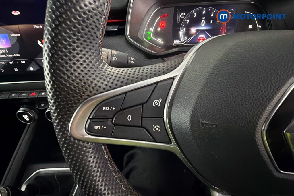 Used Renault Clio 2021 for sale - 78199575: Photo 11