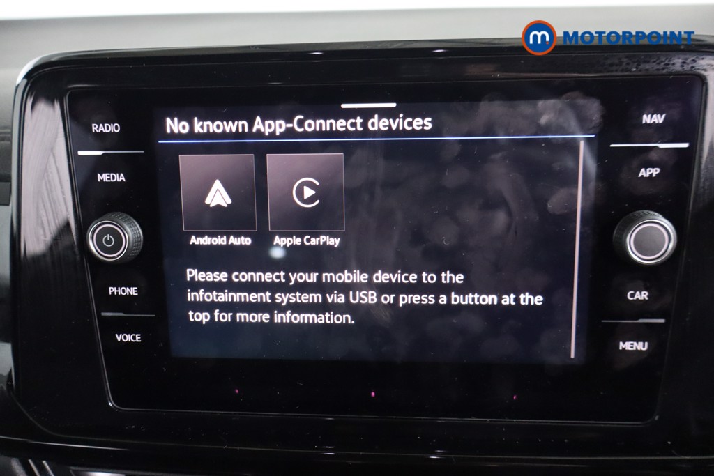 Used Volkswagen T-Roc for sale - 77318550: Photo 17