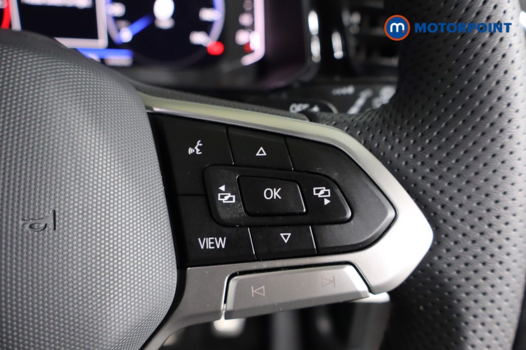 Used Volkswagen T-Roc for sale - 77318550: Photo 22