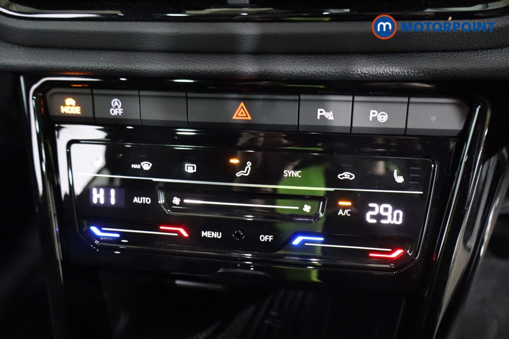 Used Volkswagen T-Roc 2025 for sale - 77324141: Photo 19