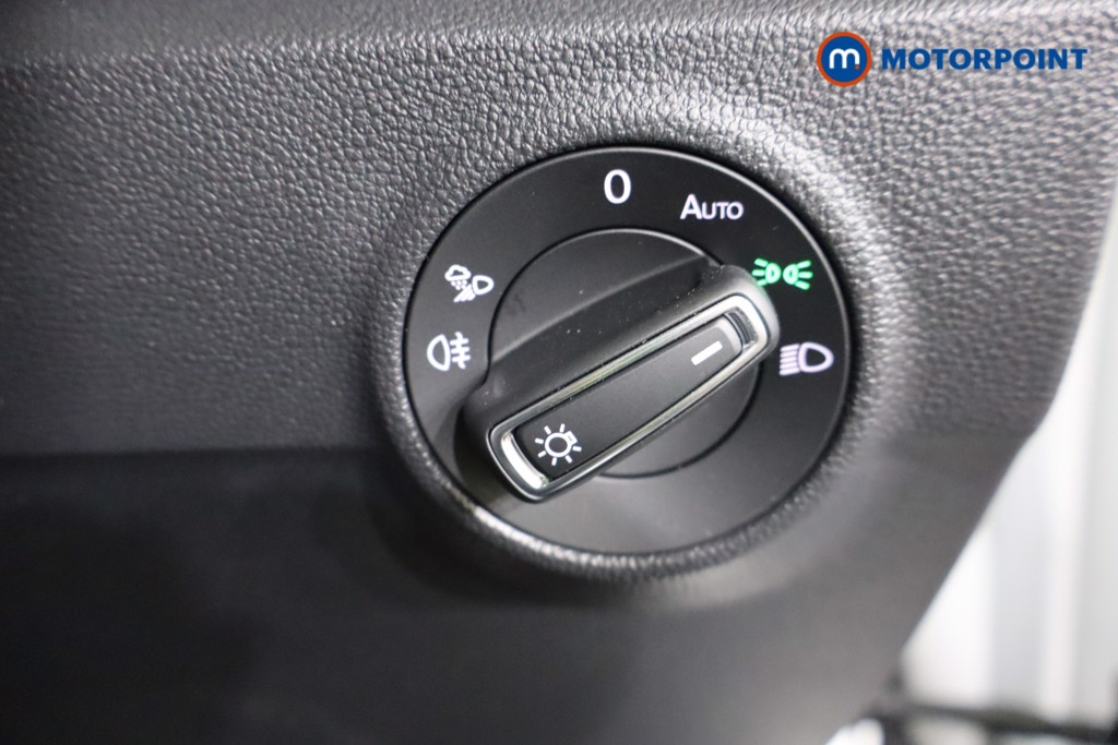 Used Volkswagen T-Roc 2025 for sale - 77324141: Photo 25