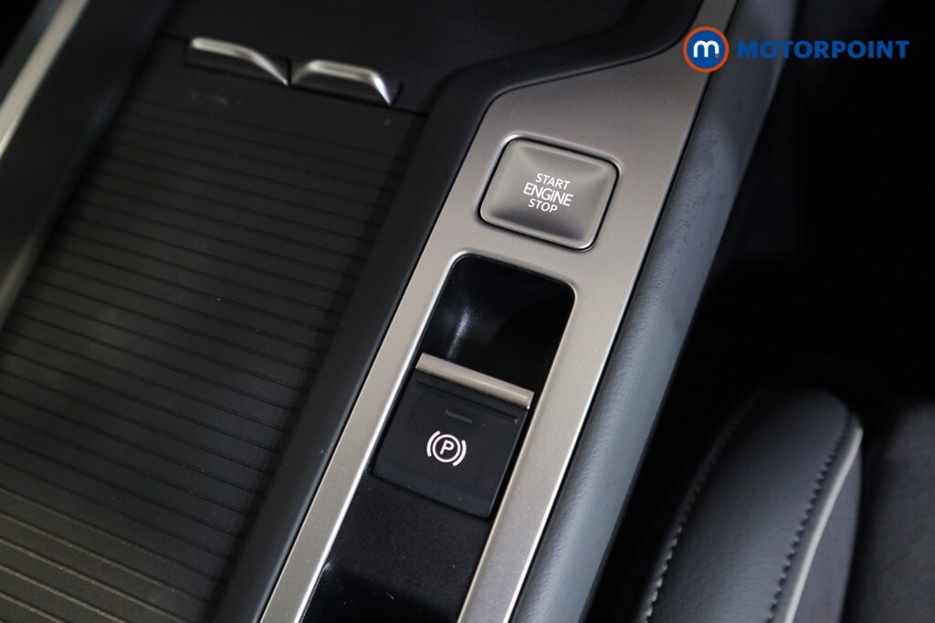 Used Volkswagen Passat 2025 for sale - 76581004: Photo 15