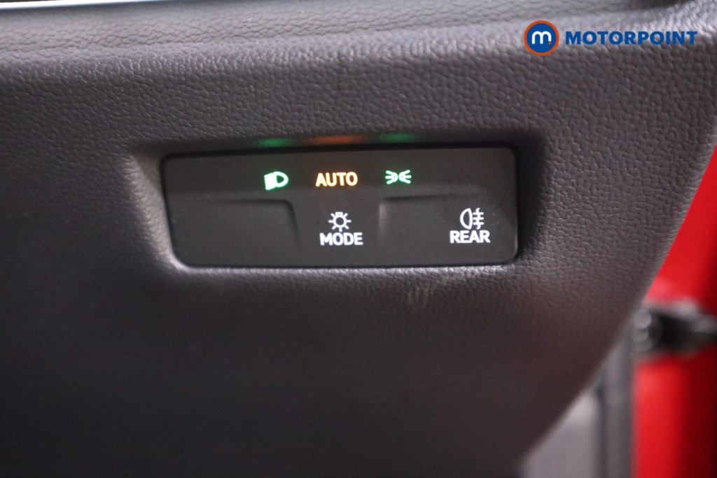 Used Volkswagen Passat 2025 for sale - 76581004: Photo 16