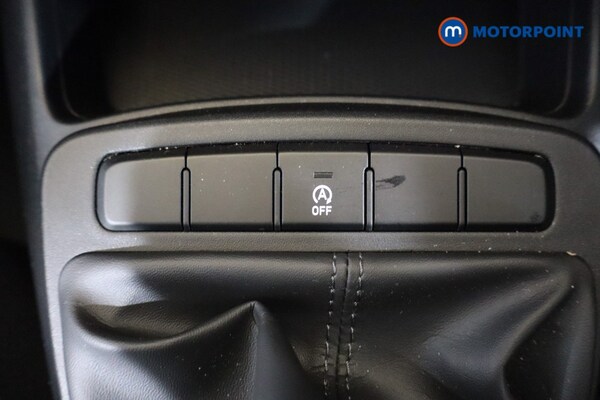 Used Hyundai i10 2024 for sale - 76162405: Photo 18