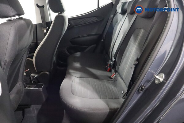 Used Hyundai i10 2024 for sale - 76162405: Photo 23