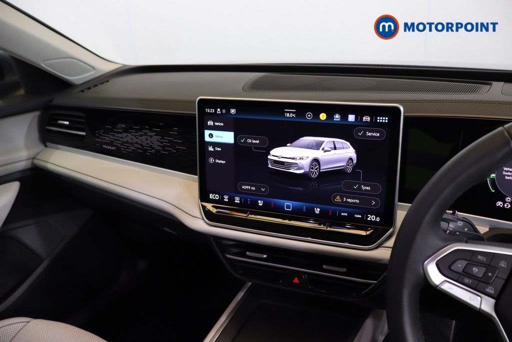 Used Volkswagen Passat 2025 for sale - 76146886: Photo 11