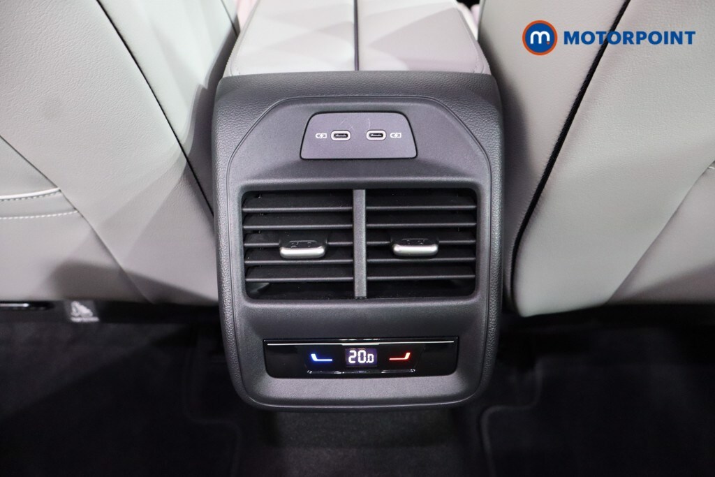 Used Volkswagen Passat 2025 for sale - 76146886: Photo 32