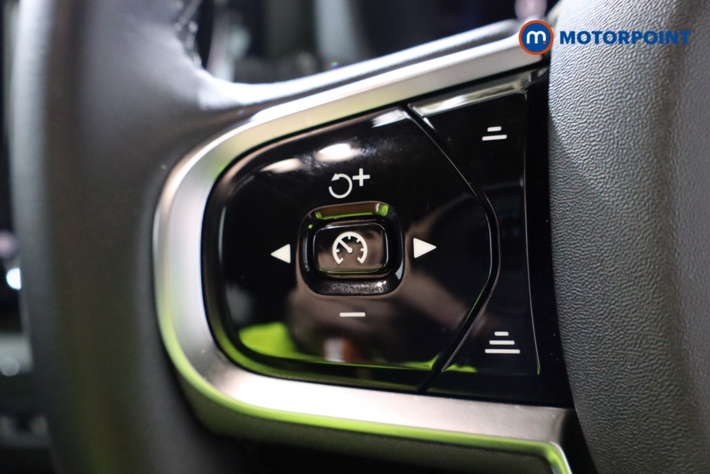 Used Volvo XC60 2024 for sale - 76746235: Photo 11