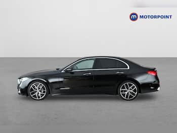 Used Mercedes-Benz C Class 2023 for sale - 79849416: Photo
