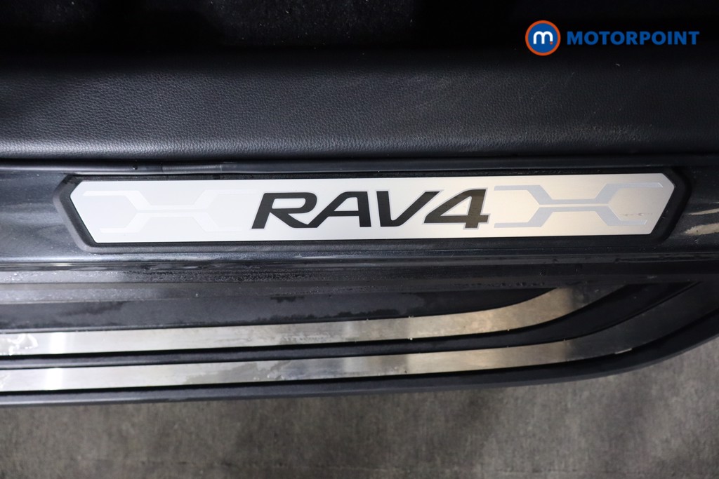 Used Toyota RAV4 2021 for sale - 76540922: Photo 27