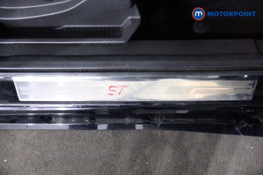 Used Ford Kuga 2019 for sale - 76958131: Photo 27