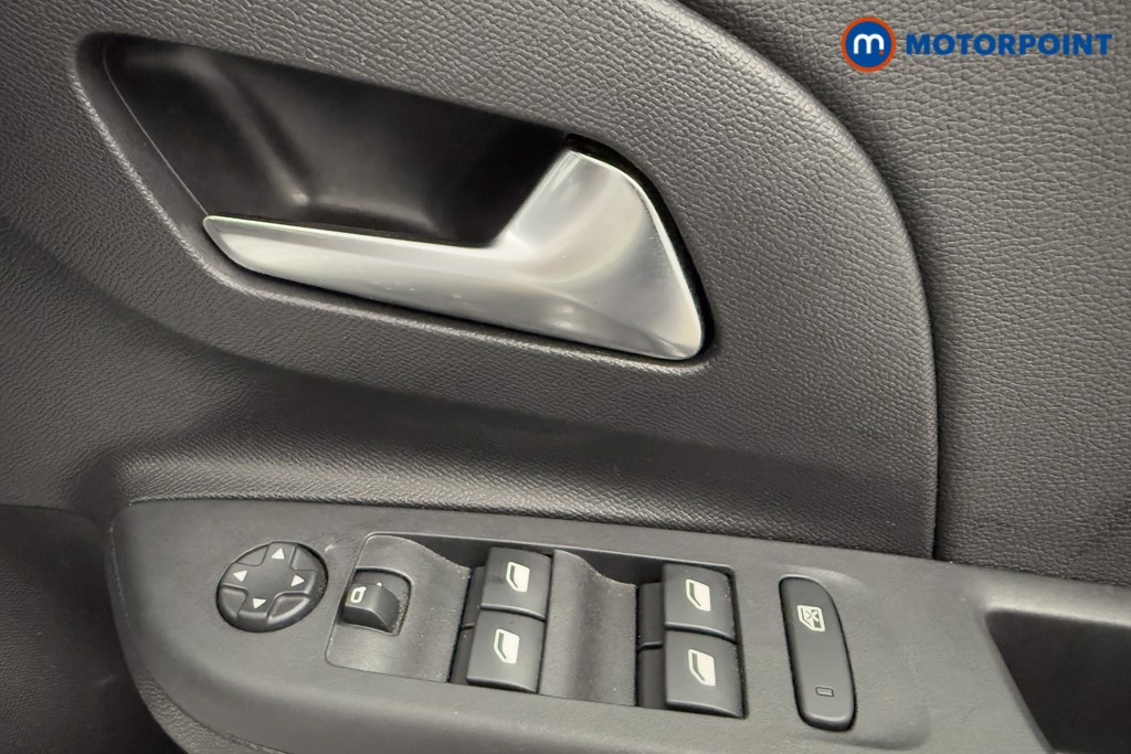 Used Vauxhall Corsa 2023 for sale - 76303373: Photo 25