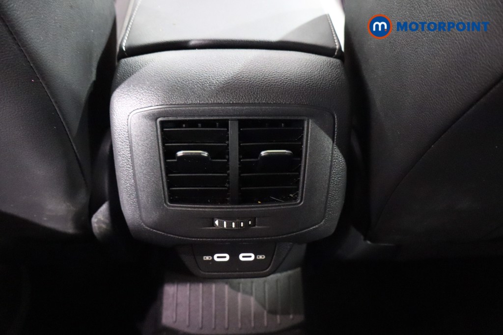 Used Volkswagen T-Roc 2025 for sale - 77421071: Photo 30