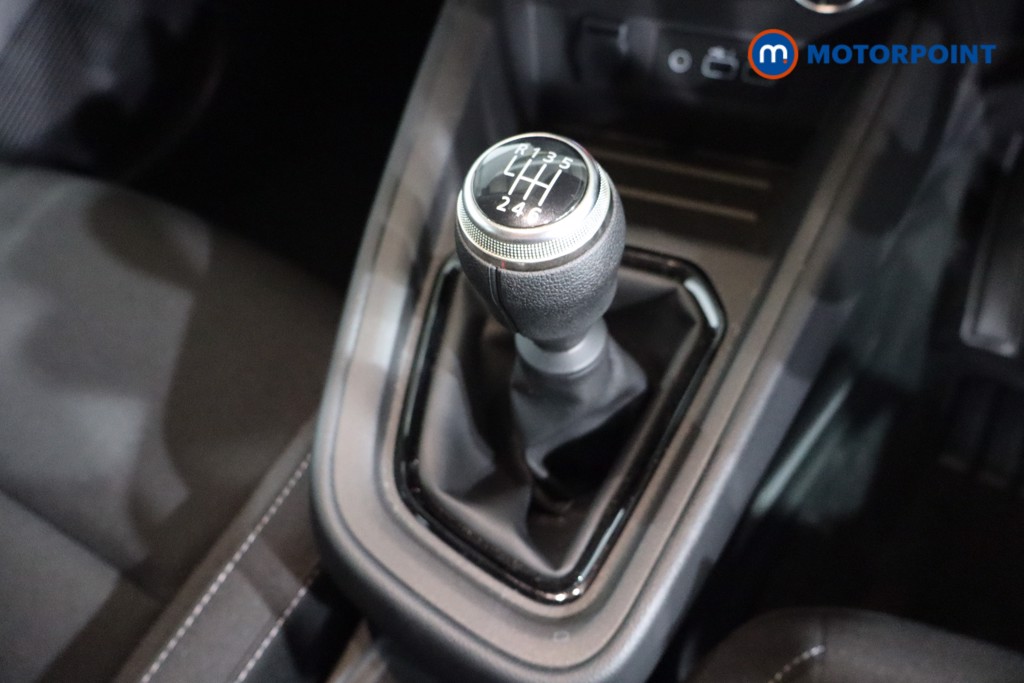 Used Renault Clio 2025 for sale - 76411439: Photo 17