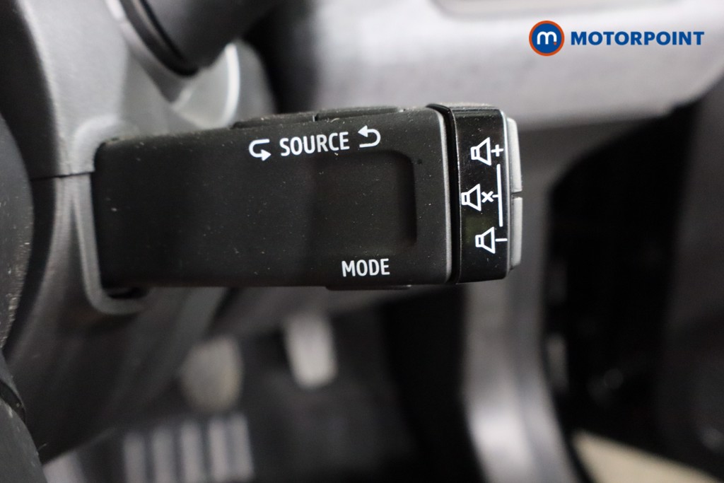 Used Renault Clio 2025 for sale - 76411439: Photo 22