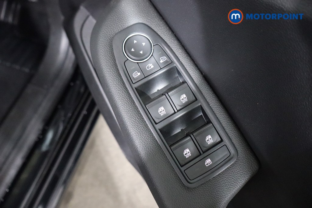 Used Renault Clio 2025 for sale - 76411439: Photo 24