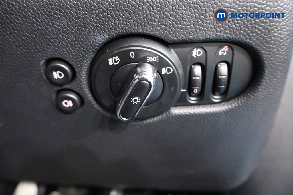 Used MINI Hatch 2019 for sale - 76767185: Photo 27