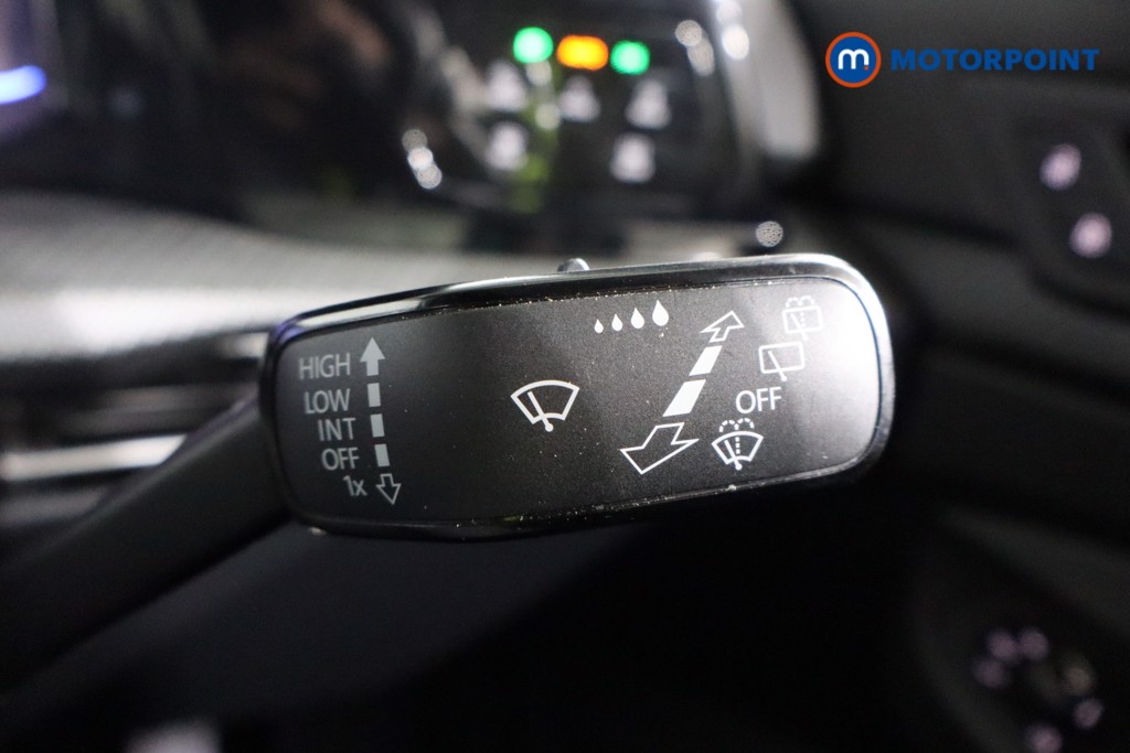 Used Volkswagen Golf 2021 for sale - 77000334: Photo 24