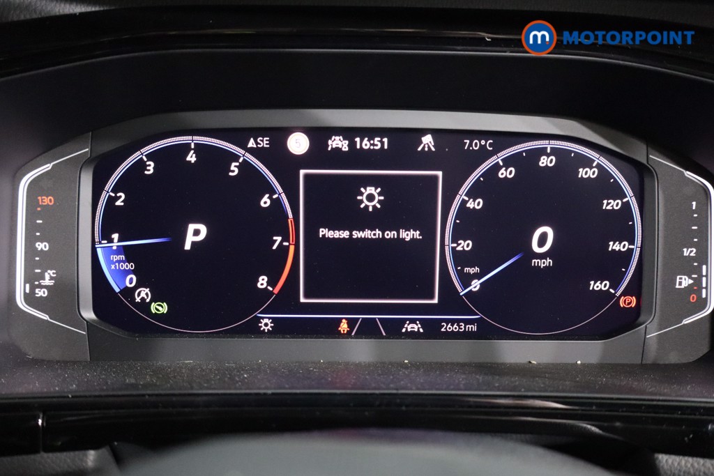 Used Volkswagen T-Roc 2025 for sale - 77312846: Photo 10