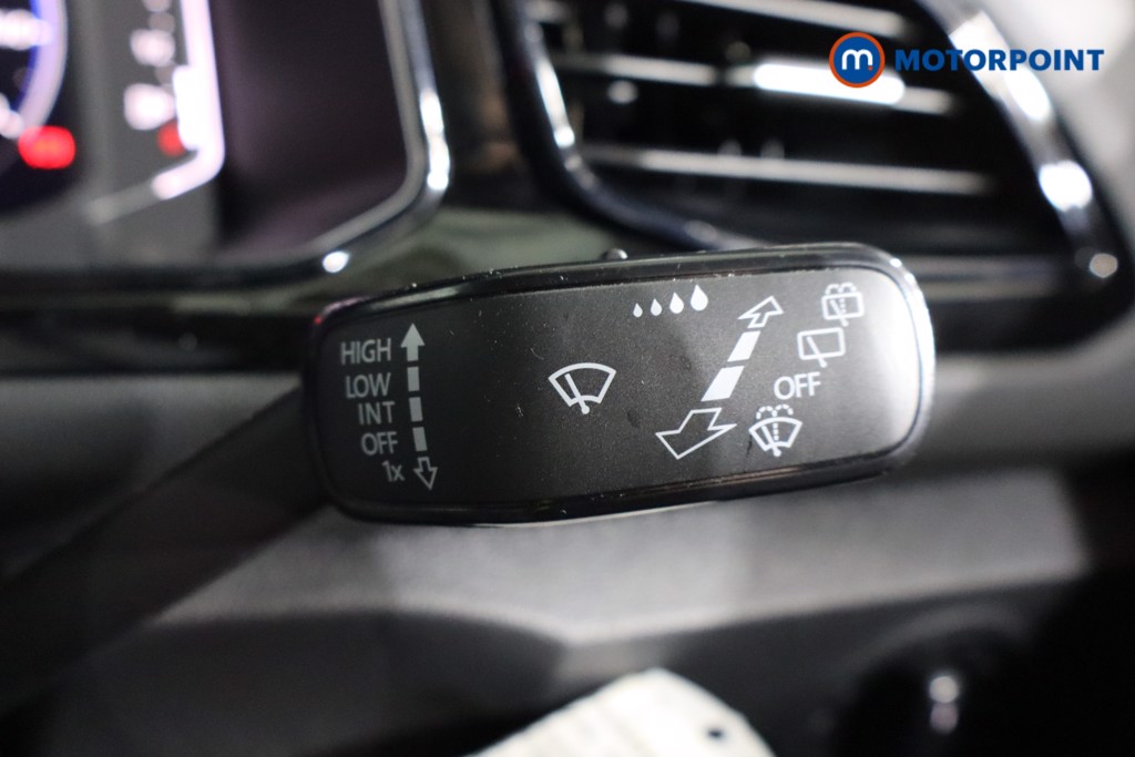 Used Volkswagen T-Roc 2025 for sale - 77312846: Photo 14