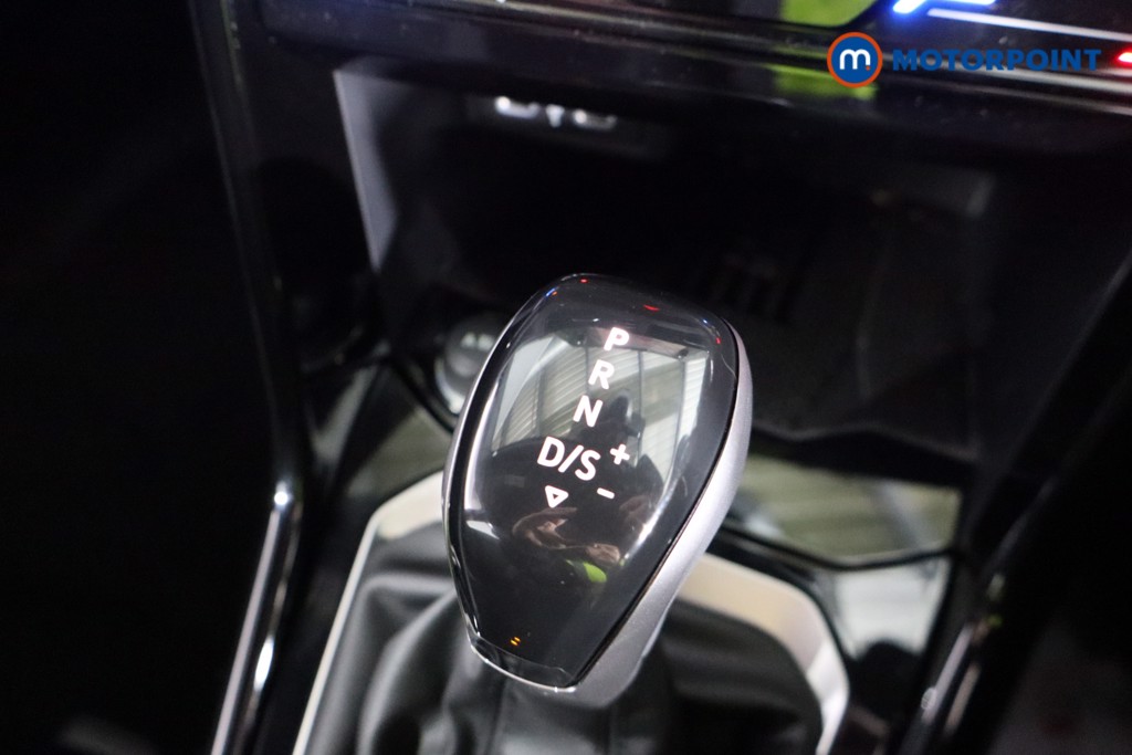 Used Volkswagen T-Roc 2025 for sale - 77312846: Photo 18