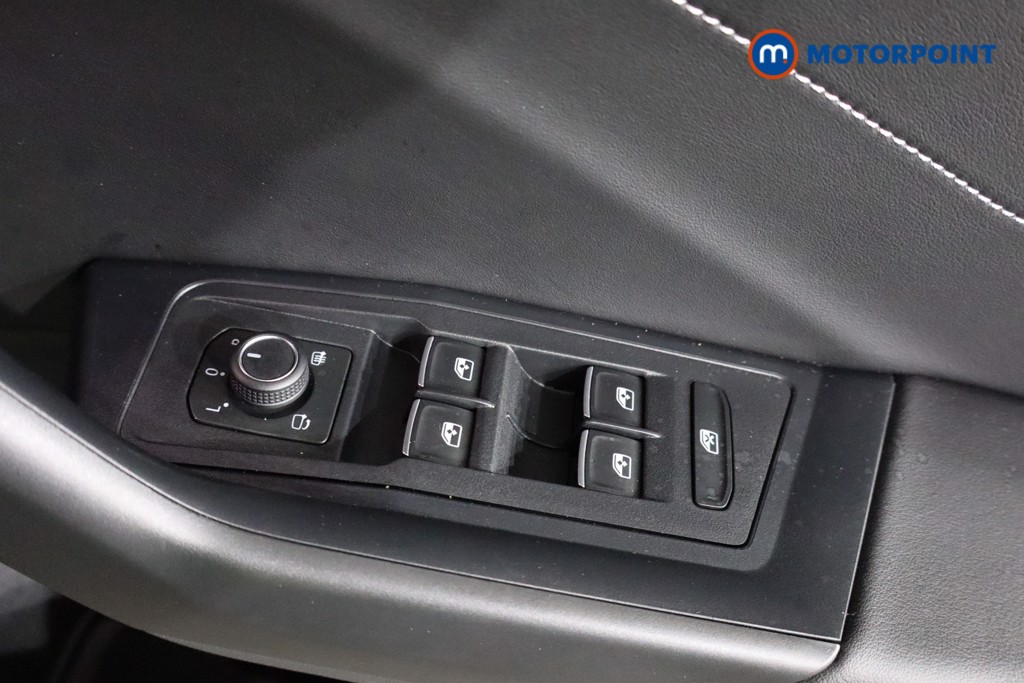 Used Volkswagen T-Roc 2025 for sale - 77312846: Photo 21